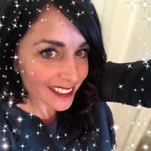 Meet your Posher, Michele